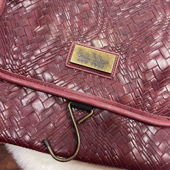 Nicole Miller N.Y. Fold Open Cosmetic Travel Bag Maroon - Picture 5 of 9